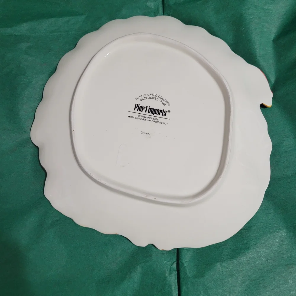 Pier 1 Thanksgiving Day Turkey Fall ceramic holiday plate
